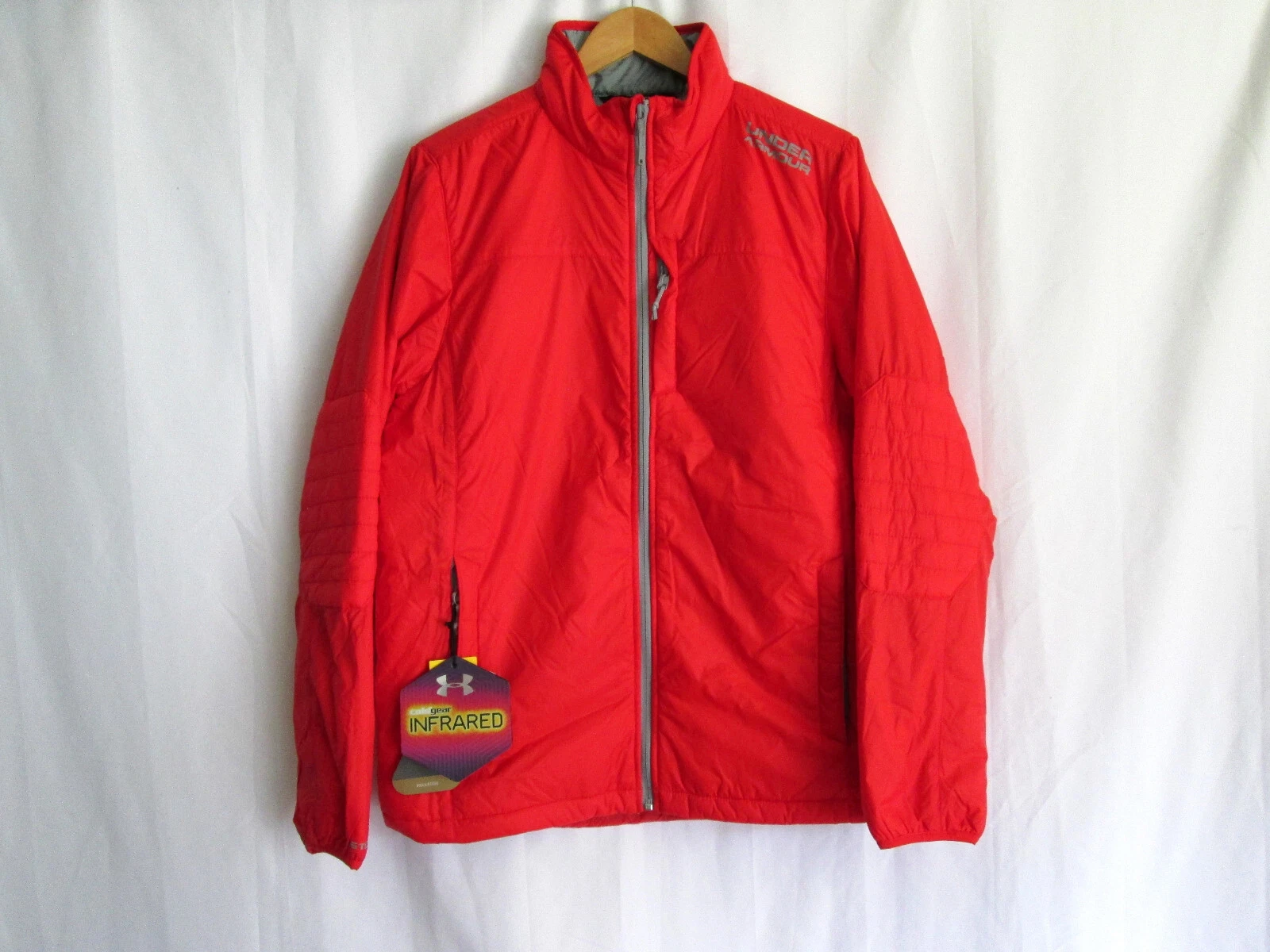 Under Armour Storm Cold Gear Infrared WATER RESIST Lightweight Jacket Red M