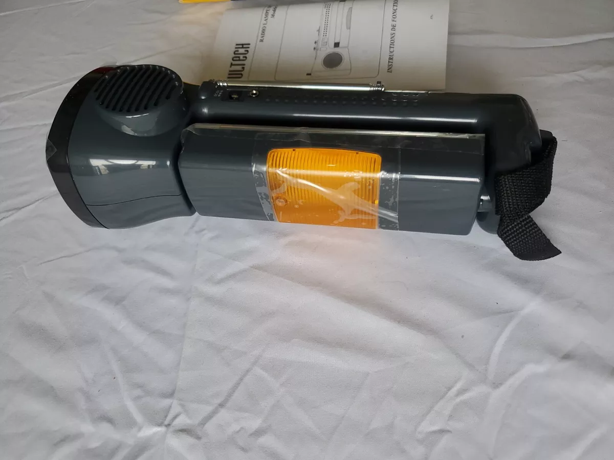 Ultech UT 6100 Club SNB Collection Multifunction Radio Flashlight