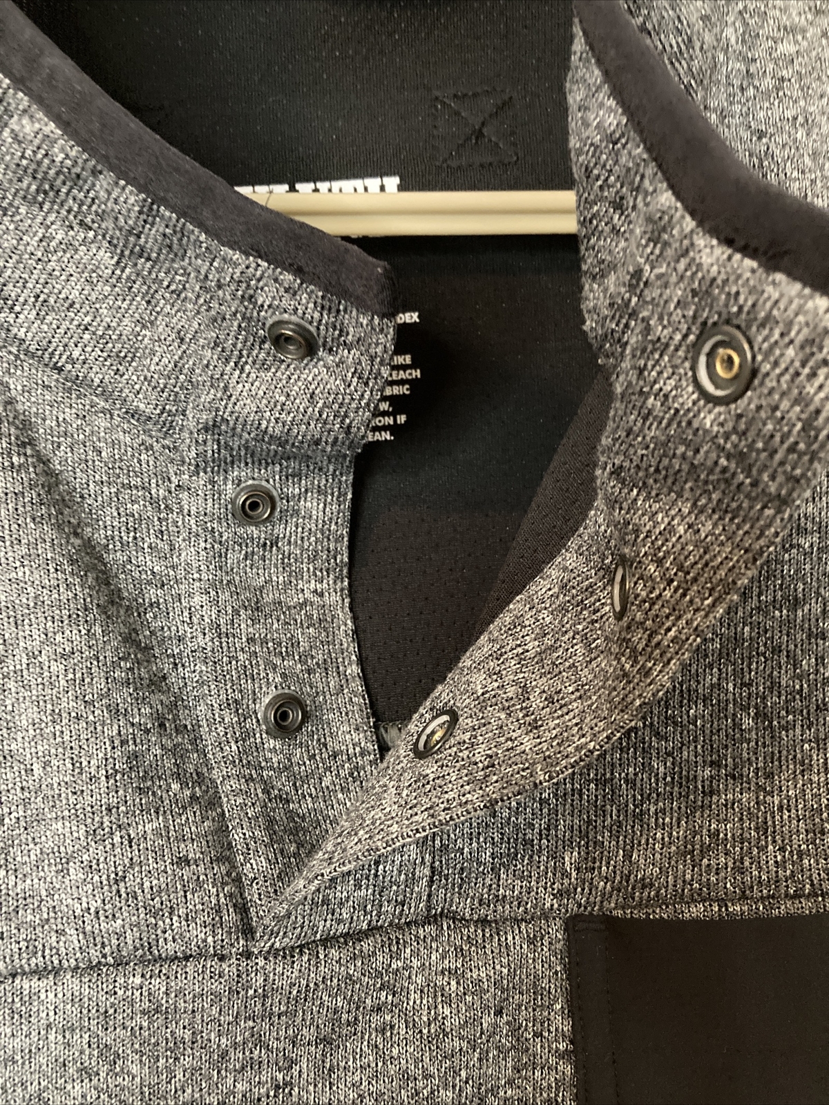 Duluth Trading Co River Falls Snap Mock Pullover Mens XL Gray Relaxed Fit Poly