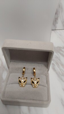 Huggies mit Leopardenkopf Anhänger in y/g ionenplattierter Bronze