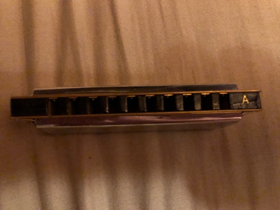 LLAVE DE UNA GRAN ARMÓNICA - Llave de una CALIDAD HOHNER por fracción del precio Foto 2 de 4