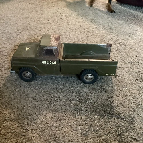 Vintage Tonka pressed steel GR2-2431 army military troop transporter truck