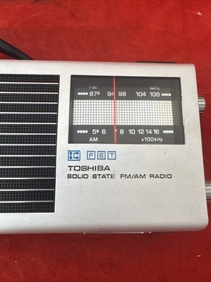 TOSHIBA ソリッドステートラジオ 7P-70B Vintage Made In Japan Toshiba Solid State FM AM Radio IC-70 Works