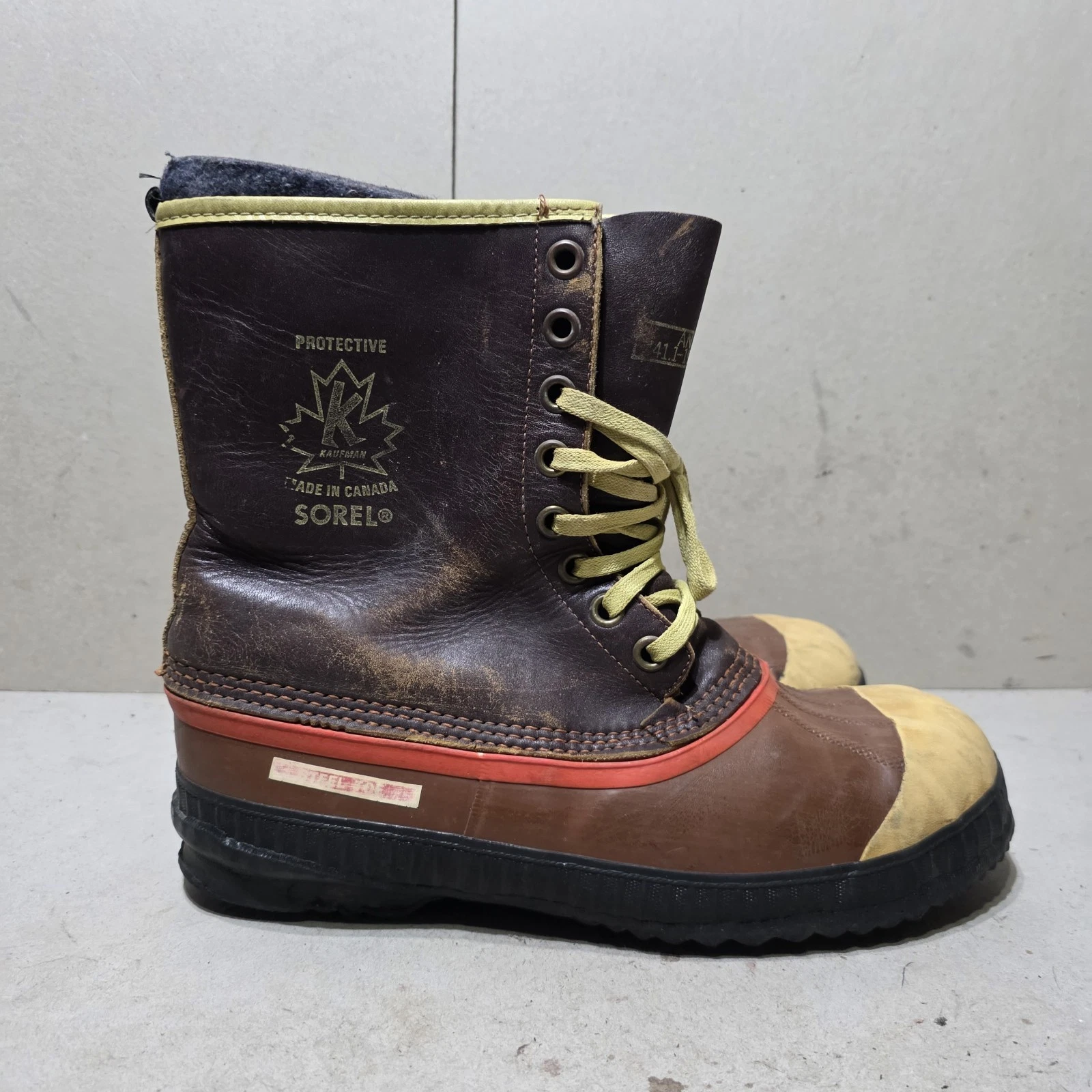 Vintage Sorel Boots Mens Brown Leather Steel Toe Waterproof Canada 70s UK10