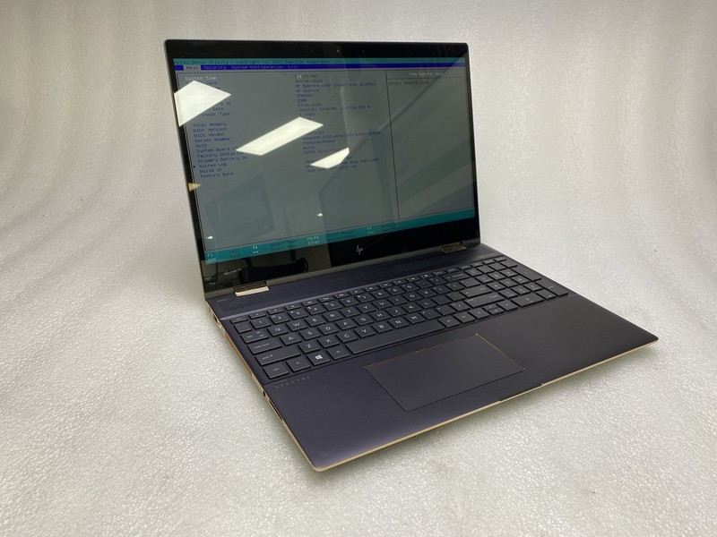 HP Spectre x360 Convertible 15-ch0xx 15" Core i7-8705G 3.1GHz 16GB RAM 512GB SSD