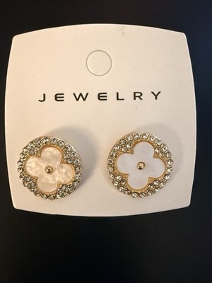 Beautiful Gold Plated Round White Clover Earrings NWT