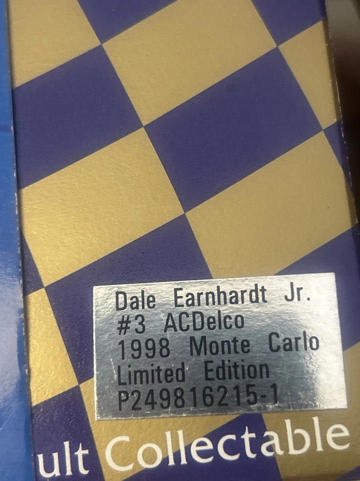 Dale Earnhardt Jr AC Delco 1998 1/24 Action Elite Diecast - Imagem 2 de 3