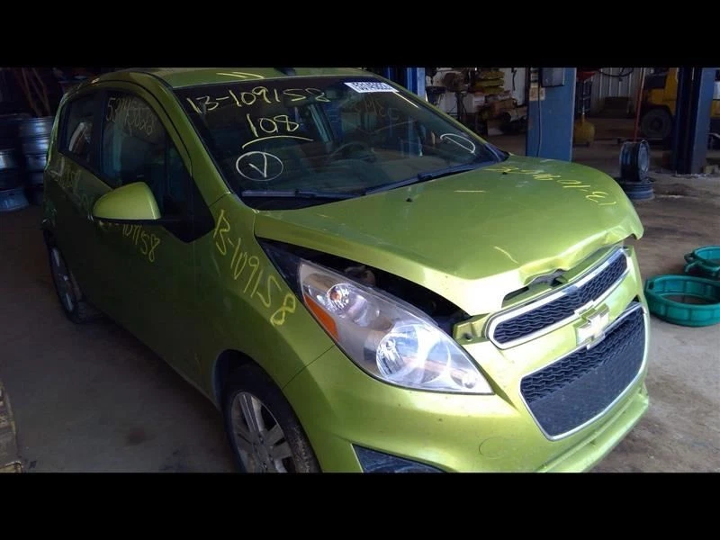 Cinturón de seguridad cubo delantero eléctrico modelo EV pasajero se adapta a 13-16 SPARK 10244042 Foto 2 de 4