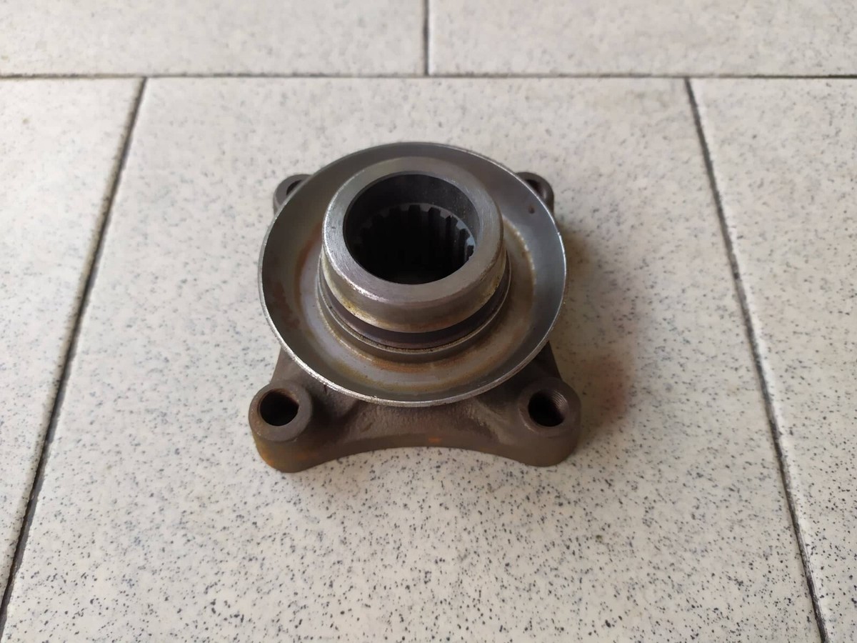 GM 1963-1979 Corvette New old stock Rear Spindle Flange