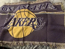 NOS vintage Lakers decorative throw 28 x 42 dense nice The Northwest Company
