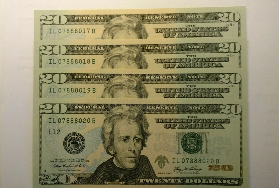 Series 2006 4 - $20.00 Federal Reserve Note Lucky Eights Consecutive Order crisp - Image 3 of 4