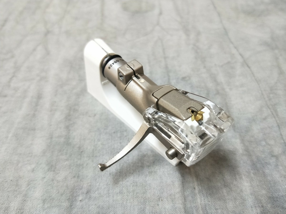 Technics EPC100C 、audio-technica AT-OC30 Technics EPC100C 、audio-technica AT-OC30 without stylus