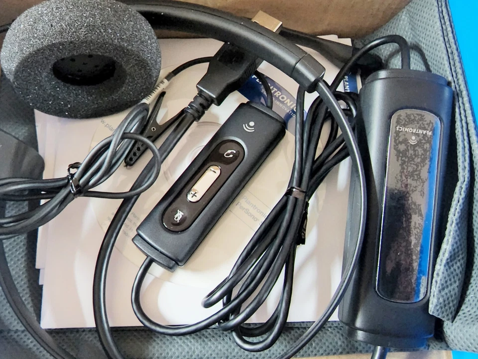 Plantronics Entera HW111N USB Black Headband Headsets - Image 4 of 4