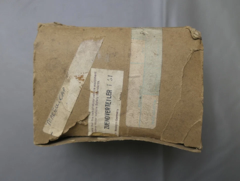 Tapa distribuidor Porsche 911 1965-71 y 1970-72 Porsche 914/6 901.602.953.00 Foto 2 de 4