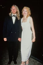 Finnish film director Renny Harlin American actress Geena Davis in- Old Photo 1