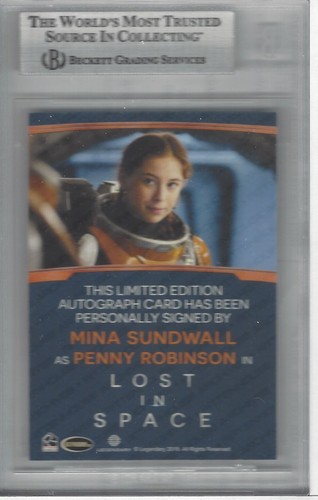 2022 LOST IN SPACE COLLECTOR'S SET AUTOS MINA SUNDWALL (PENNY ROBINSON) MT BGS 9 - Picture 2 of 2
