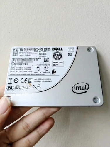 For Dell 0V6YD5 Intel DC 240GB S4600 SSDSC2KG240G7R SATA 2.5"6G Solid StateDrive - Picture 1 of 2