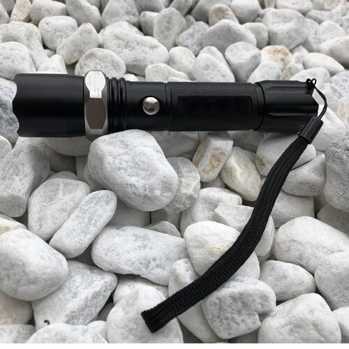 Torcia Geocaching UV Focalizzabile LED Attrezzatura Nero Lampada UV