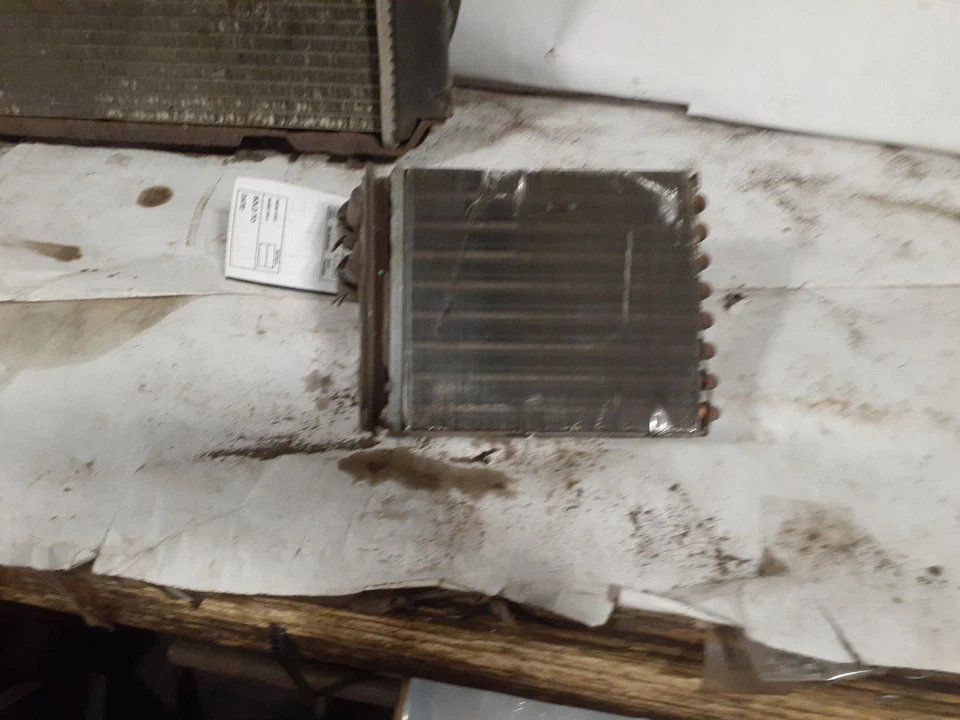 Б/у задний сердечник обогревателя ОВК подходит для: 1998 Dodge Caravan задний класс A - Изображение 2 из 4