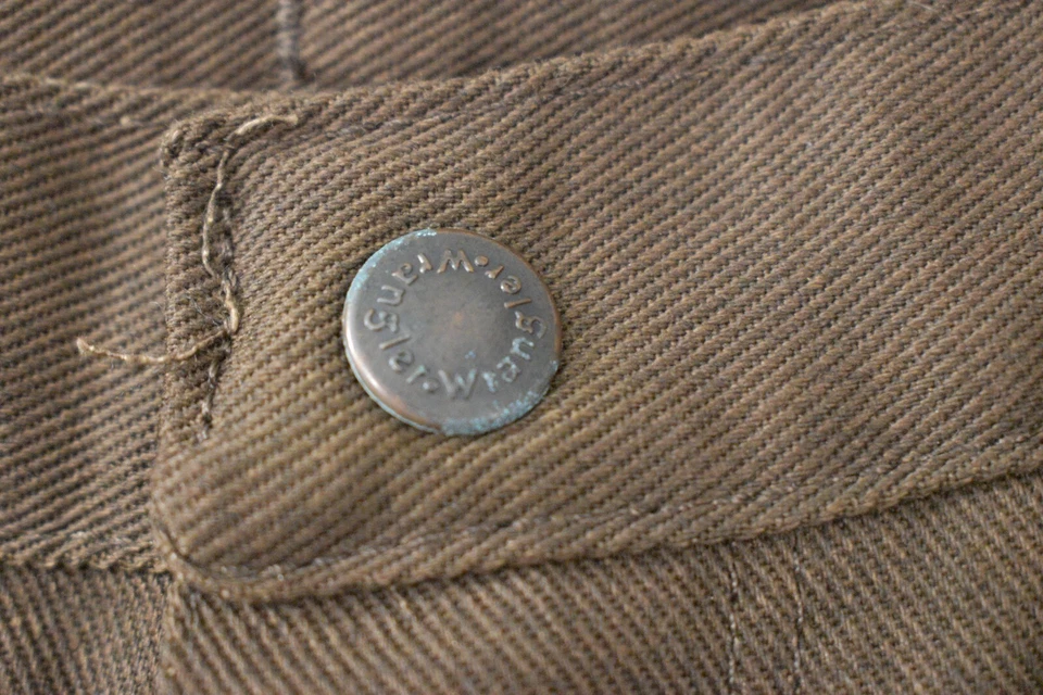 Брюки Wrangler Husky Relaxed Fit для мальчиков 12 коричневые 24x25 плоские спереди *см. состояние товара - Изображение 2 из 4