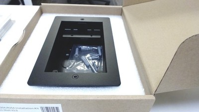 Black Akuvox R20A/R25A  in wall Bracket