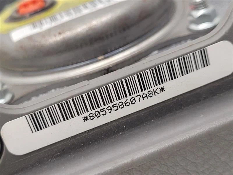 2004-2010 TOYOTA SIENNA LH Driver Wheel Airbag With Audio Switch 4513008060B0    Foto 4 de 4