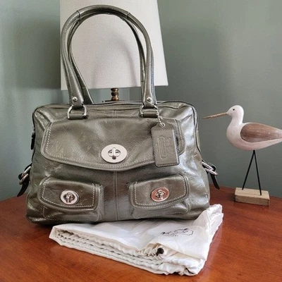 Coach ショルダーバッグ グリーンバッグ & ハンドバッグ 女性用 | eBay