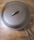 Vintage Lodge #10 CF Chicken Fryer Cast Iron Skillet w Lid 3 Notch USA READ