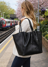 NEW Tory Burch McGraw Dragonfly Black Leather Oversized Drawstring Tote Bag