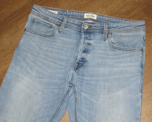 Men's Jack & JONES Button Fly Medium Wash MIKE Comfort Fit Jeans 36 X 32