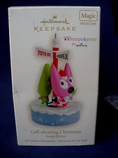 2008 HALLMARK KEEPSAKE MAGIC ORNAMENT HOOPS & YOYO CELL-EBRATING CHRISTMAS