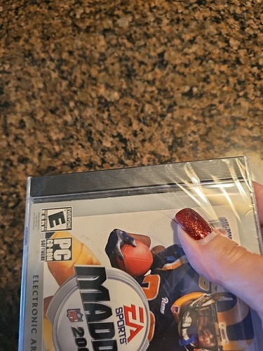 Madden NFL 2003 - PC CD-ROM - EA Sports - 2002 - New In Cellophane - Picture 3 of 3