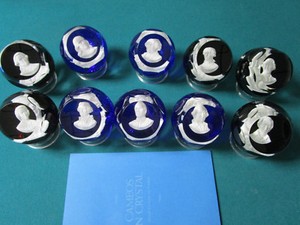 BACCARAT-COLLECTION-OF-10-CRYSTAL-PAPERWEIGHTS-FRANKLIN-MINT-WITH-STAND-2-X-3-034