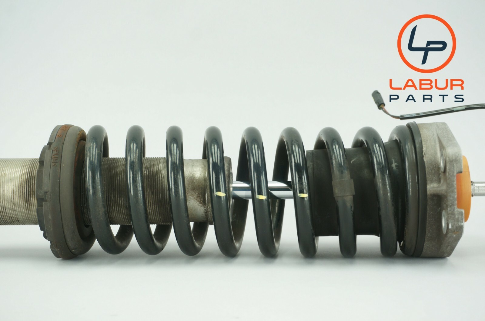 M139 03-06 Maserati Quattroporte Rear Left or Right Shock Absorber Strut Z2169