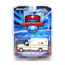 Greenlight 67069 1994 Ford F-350 Ambulance Washington DC Police 1:64