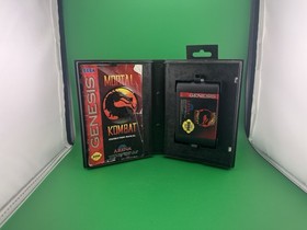 Mortal Kombat - Sega Genesis *Complete with Manual* Preowned Free Shipping