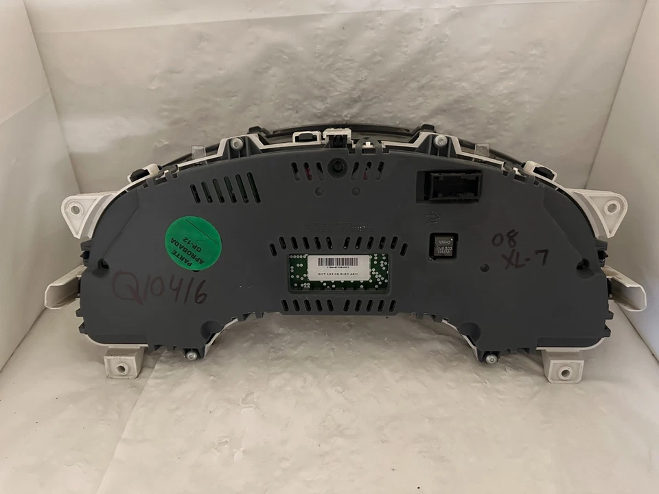 Cuadro de instrumentos velocímetro tablero 2007-09 Suzuki Vitara XL-7 143.878 millas Foto 2 de 4