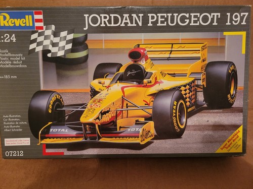 Revell Jordan Peugeot 197 Kit #07212 PreOwned