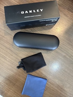 Neu im Karton authentisch Oakley schwarz optisches Brillenetui Etui & Reinigungstuch