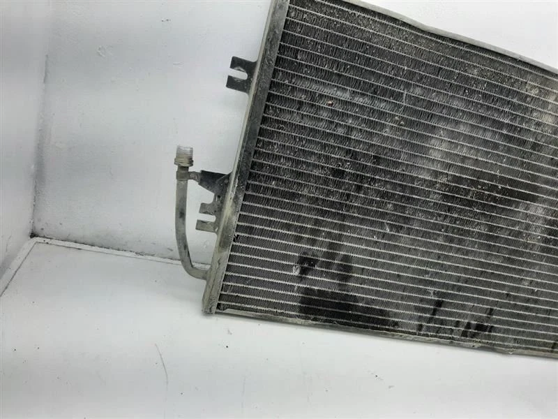 Condensador de CA sin trasero AC 95-05 CHEVROLET ASTRO 52467045 Foto 2 de 4