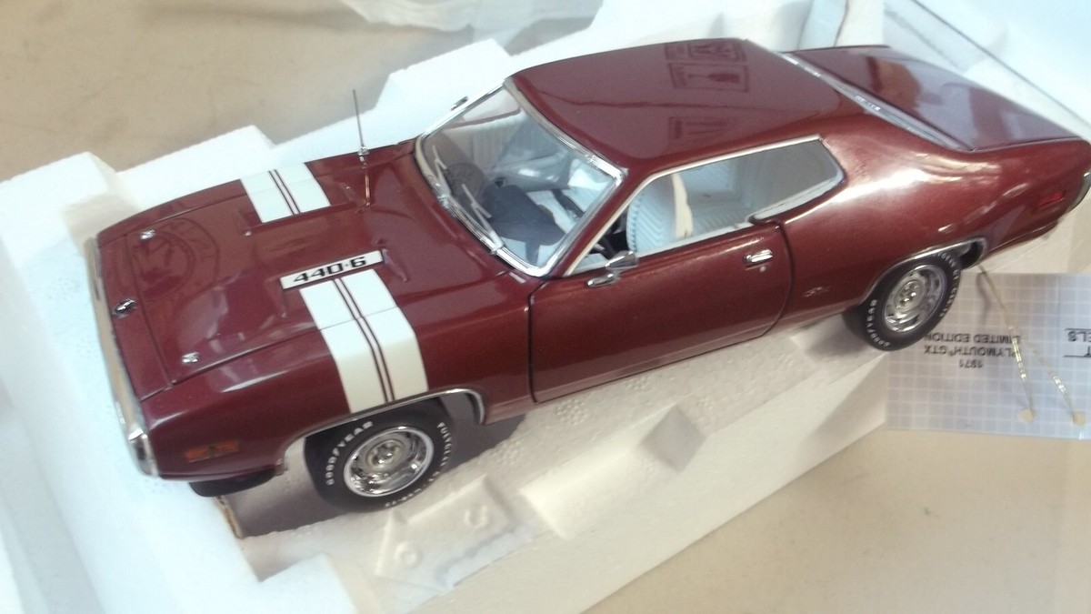 RARE 1971 PLYMOUTH GTX 440+6 BURNISHED RED FRANKLIN MINT VINTAGE
