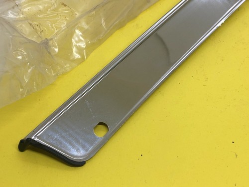 Datsun Nissan Stanza A10 Rear C Pillar Moulding Trim 76820-W5025 Genuine NOS - Picture 2 of 8