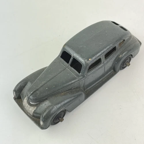 Vintage Dinky Toys No. 39e Chrysler Royal Sedan Grey