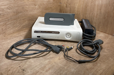 廃盤 2枚組 CD WHITE FANG ホワイト・ファング サウンドトラック Xbox 360 Game Console White w/ 300GB HDD, PSU For Parts/Repair