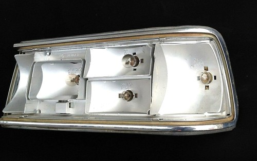 orig BMW 7er E23 Rücklicht Rückleuchte Taillight Lampenträger Chrom Rahmen(R140)