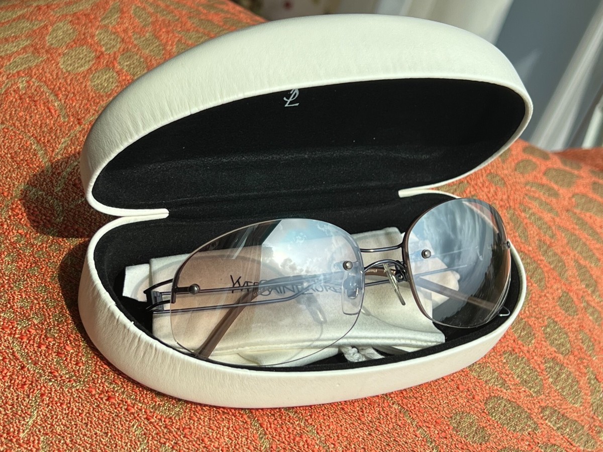 Sama Oval Blue Lens Sunglasses with Gray Frames Blue Oval Glasses - Solid Lenses - Elegant Style - Zingara main image 4