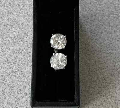 1.58 Ct Round Cut Diamond Stud Earrings 14K White Gold Natural screwback