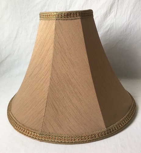 Brown Fabric Table Lamp Shade with Green Gold Trim 16" Silk? - 第 1/12 張圖片