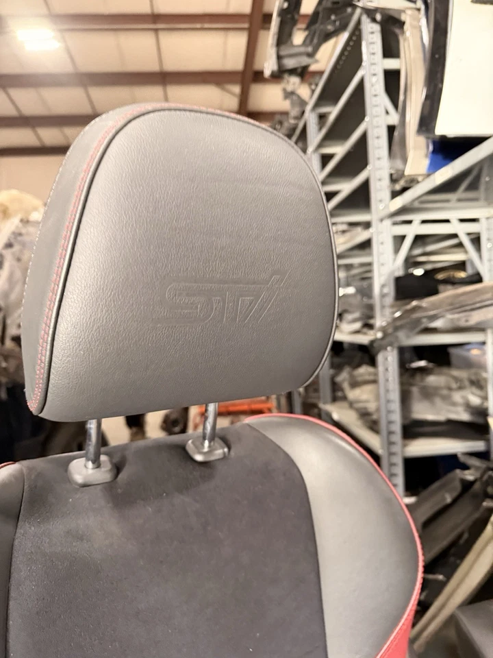 ☑️ 15-21 SUBARU WRX STI OEM FRONT REAR ALCANTARA SEATS COMPLETE INTERIOR - Image 4 of 4