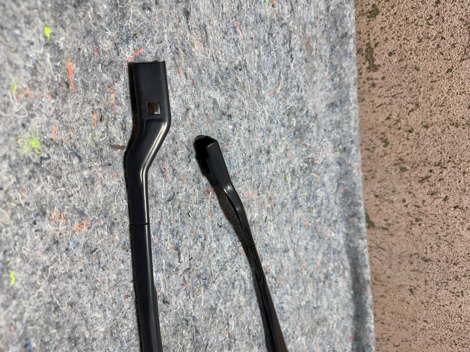 SET 2 LEFT RIGHT WINDSHIELD WIPER ARM 670007562 670001642 MASERATI GHIBLI 13-17